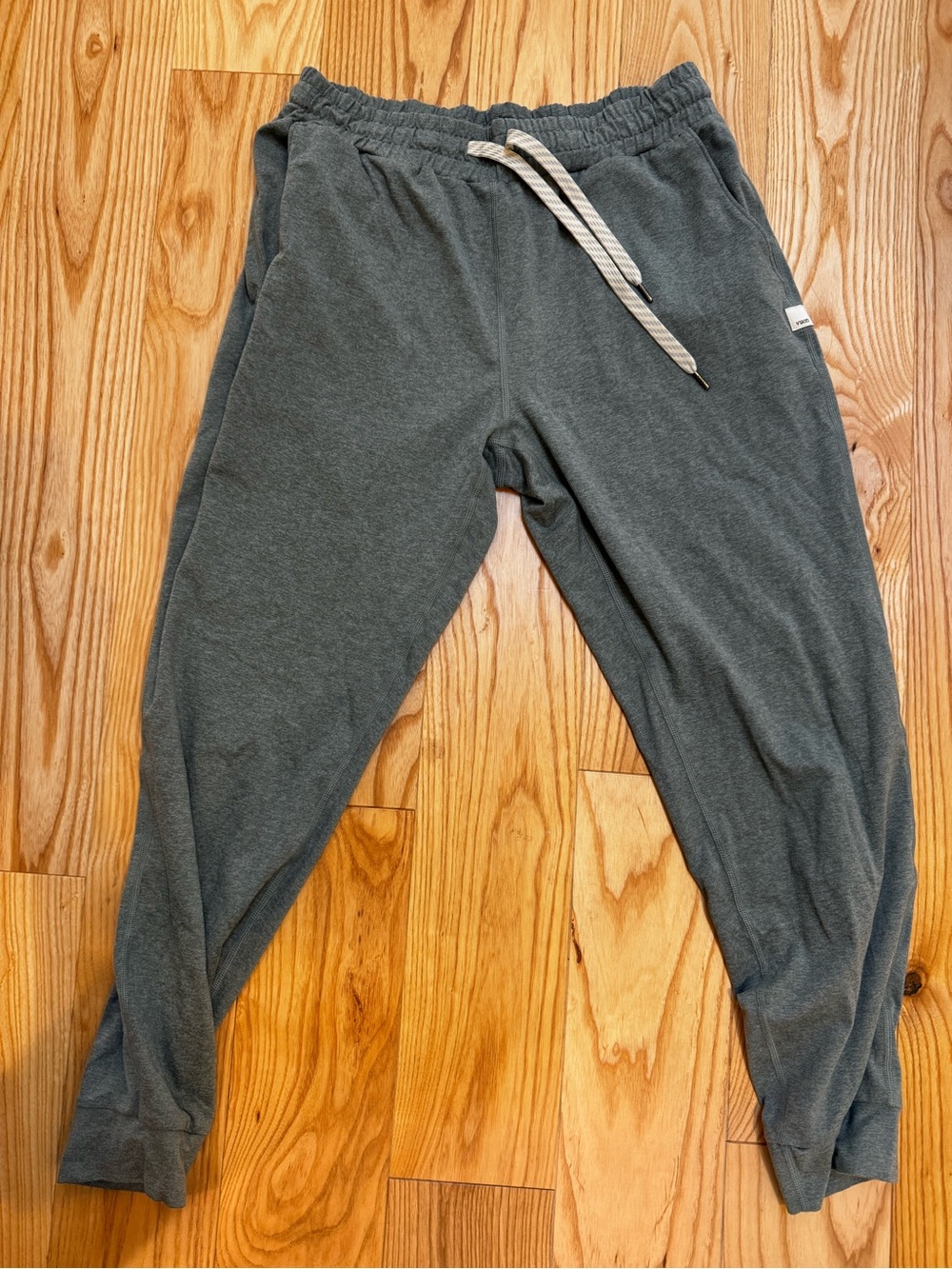 Vuori Heather green Women's Jogger Pants
